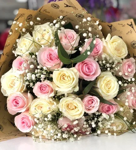 mixed roses and gypso mixed roses and gypso