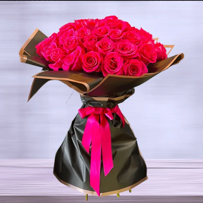valentine VIP Pink Roses Bouquet