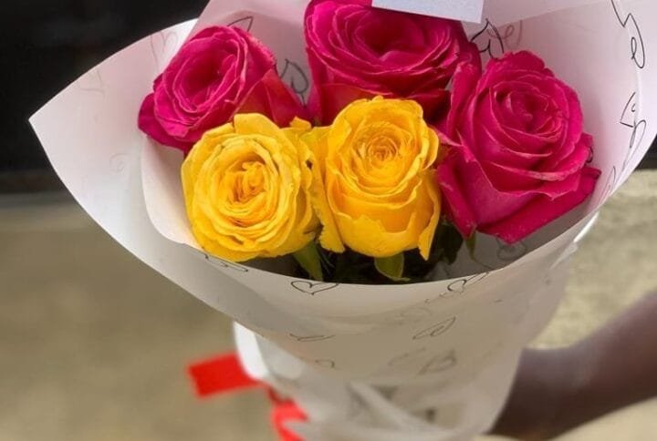 order mixed roses online